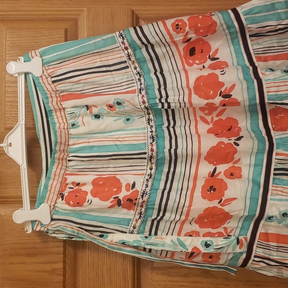 Anthropology skirt size 6 - Picture 4 of 5